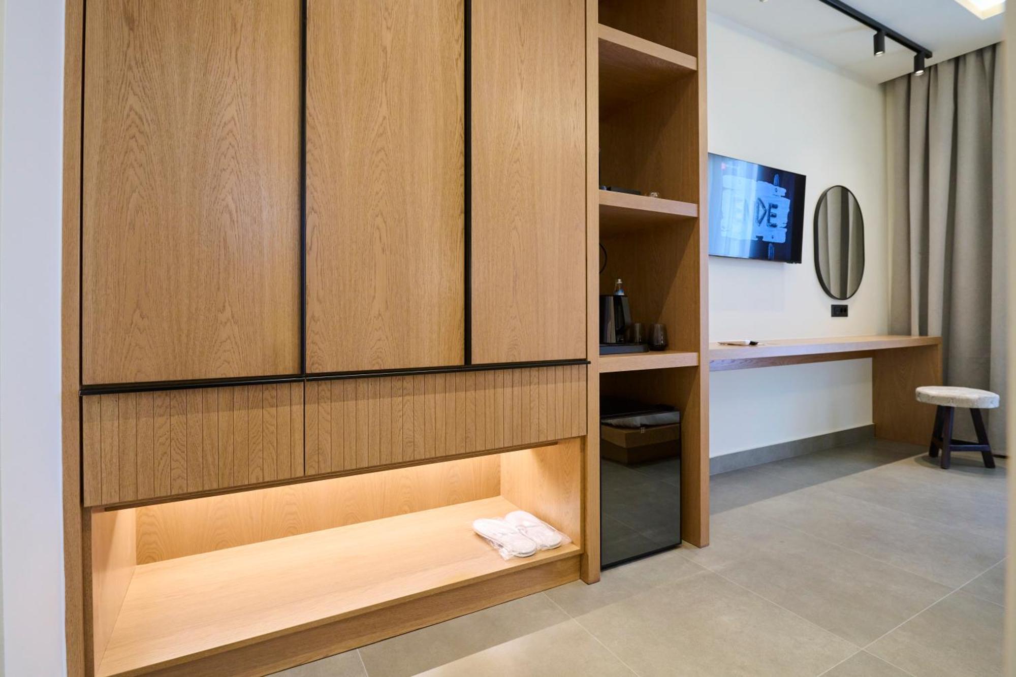 Monarco Executive Rooms Rhodes City Extérieur photo